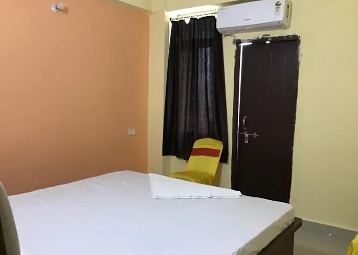 Shree Banquet Hall & Rooms